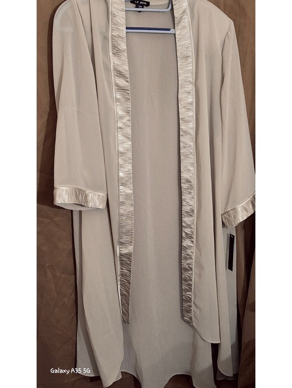 Le Bos Elegant Sheer Cream Kimono with Shiny Trim - Lightweight & Chic!